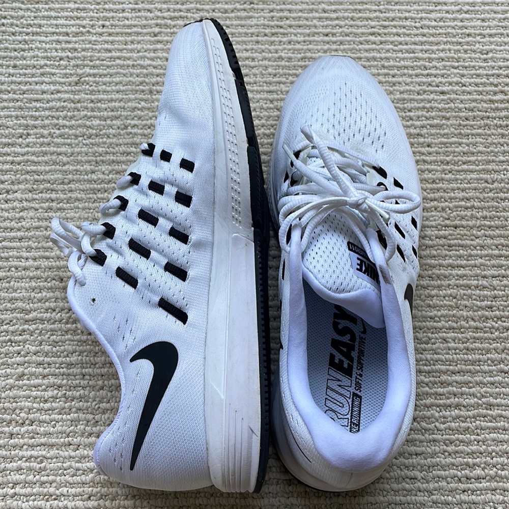 Nike Zoom Vomero 11